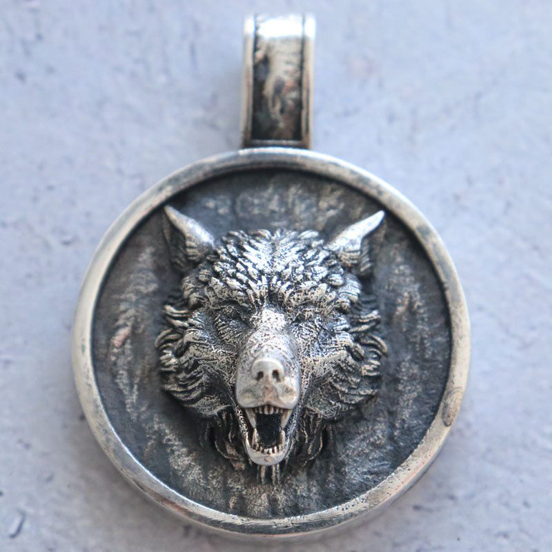 SheCrown 34g 3D American Gray Wolf Amulet 925 Silver Pendant- Wild Guardian Real 925 Solid Sterling Silver Pendant